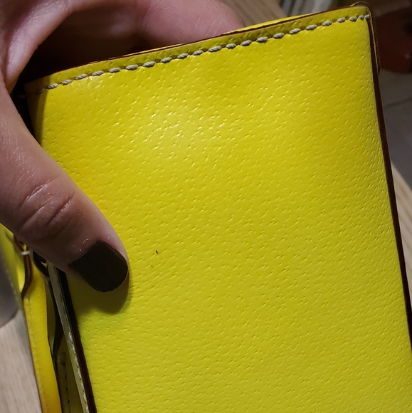 Kate Spade Bright Yellow Tote - Picture 4 of 10